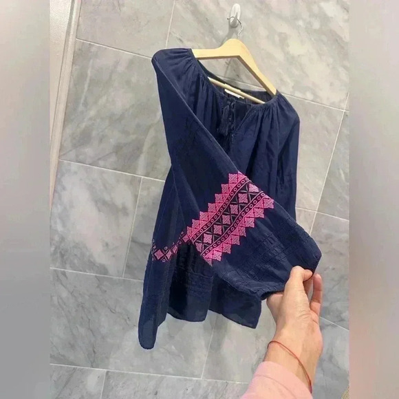 Vineyard Vines Navy Blue with Pink Detail Cotton Silk Blend Blouse, Size Medium - Picture 5 of 9